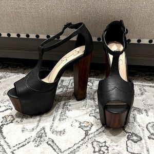 Jessica Simpson platform dany t strap